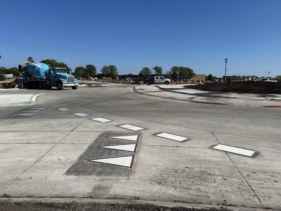 Chestnut/Engler Roundabout Expected to Open Sept. 30